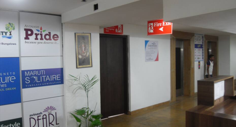 Magneto Guest Rooms, Raipur 4